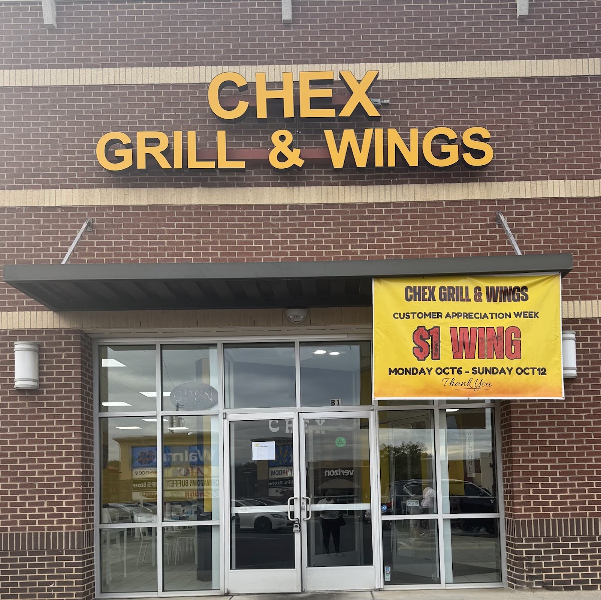 Banner Chex Grill & Wings 01